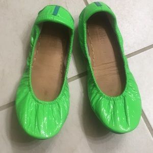 Tieks galactic green size 7